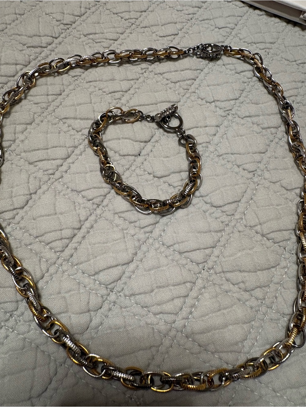 Tri-Tone Silver and Gold Link Necklace and Bracelet Set